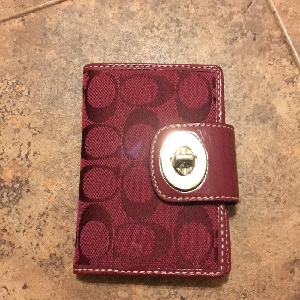 Coach wallet